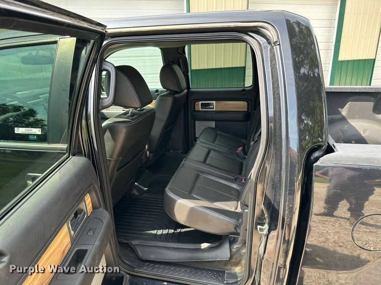 image for item LG9243 2011 Ford F150 Lariat  SuperCrew pickup truck