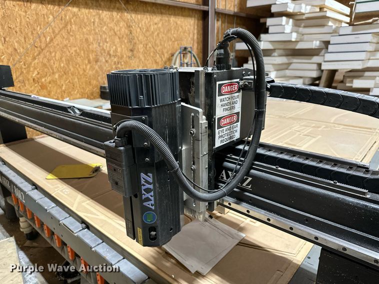 image for item LG9244 AXYZ 8012  CNC router