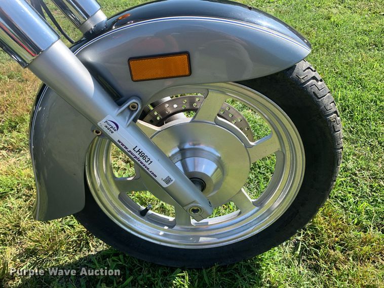 image for item LH9631 2009 Hyosung GV250  motorcycle