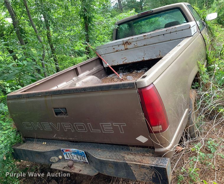 image for item LH9636 1997 Chevrolet Cheyenne 1500  pickup truck