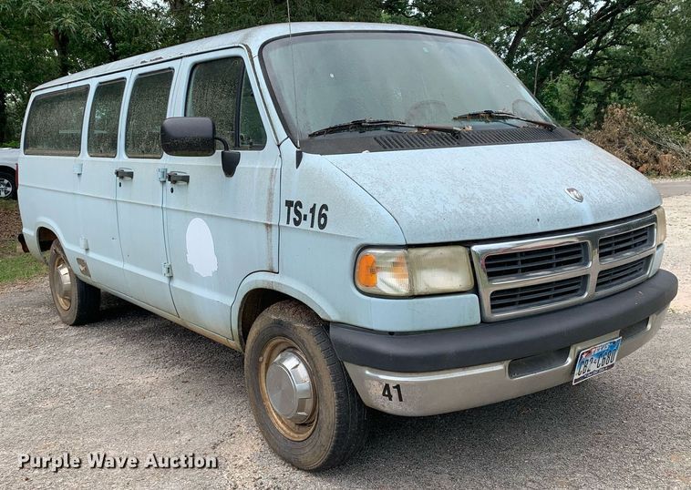 image for item LH9637 1996 Dodge Ram 3500  van