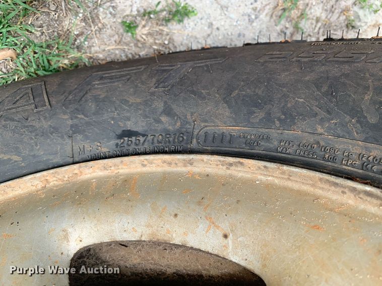 image for item LH9638 2002 Chevrolet Silverado 1500  Ext. Cab pickup truck