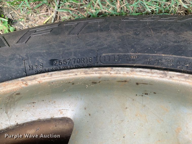 image for item LH9638 2002 Chevrolet Silverado 1500  Ext. Cab pickup truck