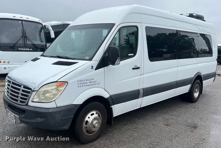 image for item LI9772 2009 Dodge Sprinter 3500  van