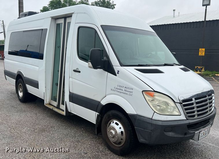 image for item LI9772 2009 Dodge Sprinter 3500  van