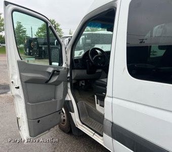 image for item LI9772 2009 Dodge Sprinter 3500  van