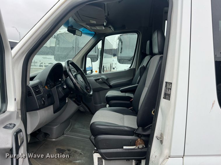 image for item LI9772 2009 Dodge Sprinter 3500  van