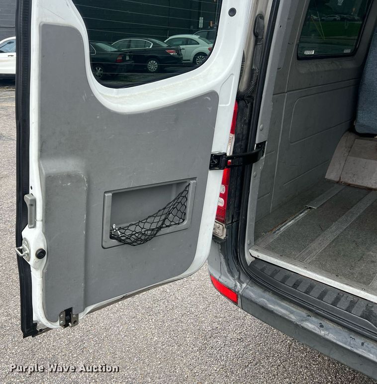 image for item LI9772 2009 Dodge Sprinter 3500  van