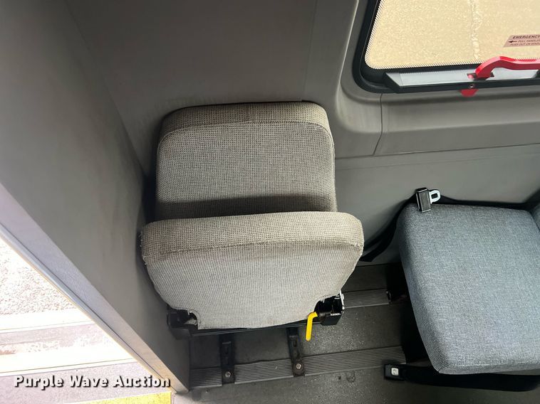 image for item LI9772 2009 Dodge Sprinter 3500  van