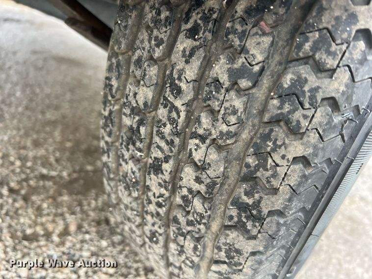 image for item LI9773 1999 Viper Cobra  boat