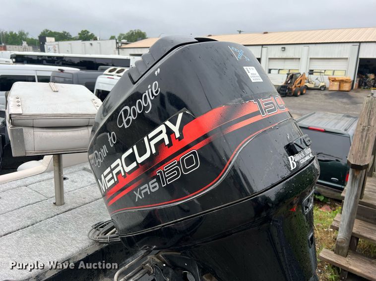 image for item LI9773 1999 Viper Cobra  boat