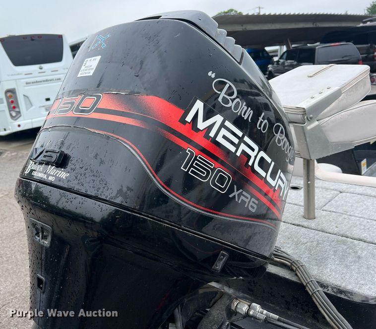 image for item LI9773 1999 Viper Cobra  boat