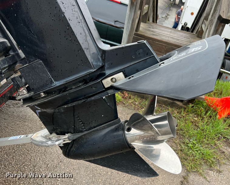 image for item LI9773 1999 Viper Cobra  boat