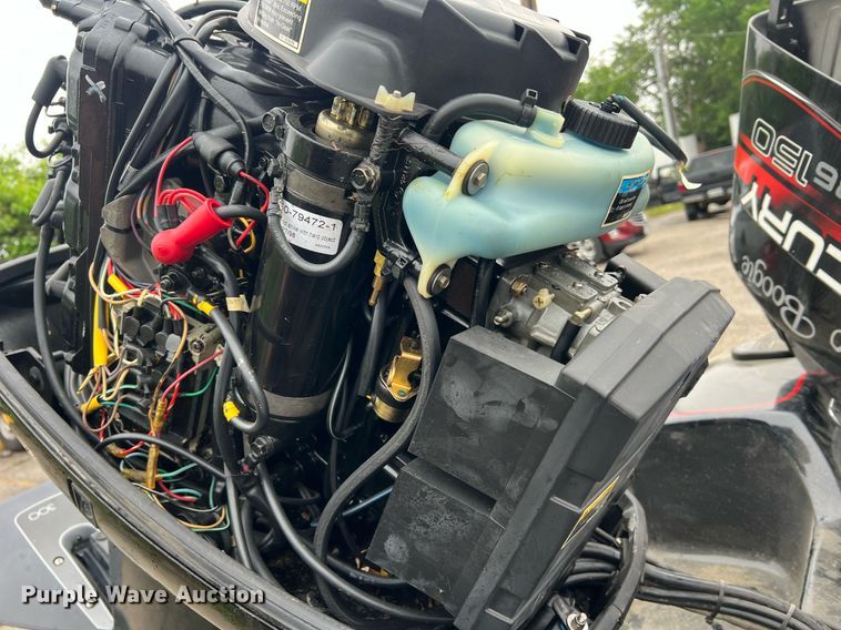 image for item LI9773 1999 Viper Cobra  boat