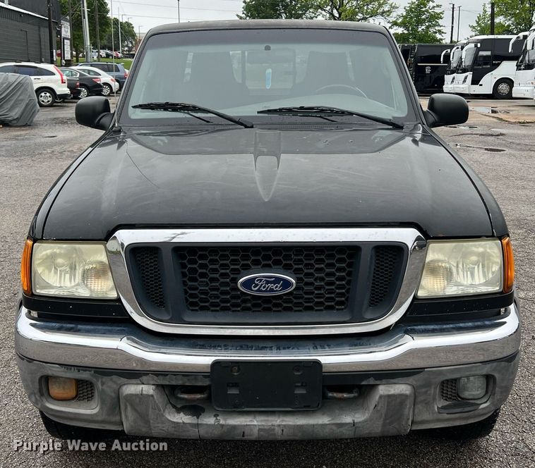 image for item LI9774 2004 Ford Ranger XLT  SuperCab pickup truck