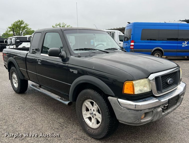 image for item LI9774 2004 Ford Ranger XLT  SuperCab pickup truck