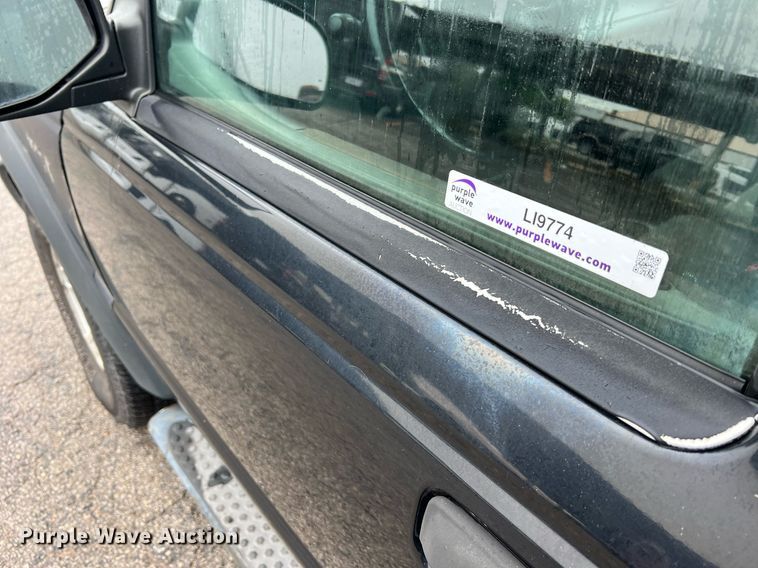 image for item LI9774 2004 Ford Ranger XLT  SuperCab pickup truck