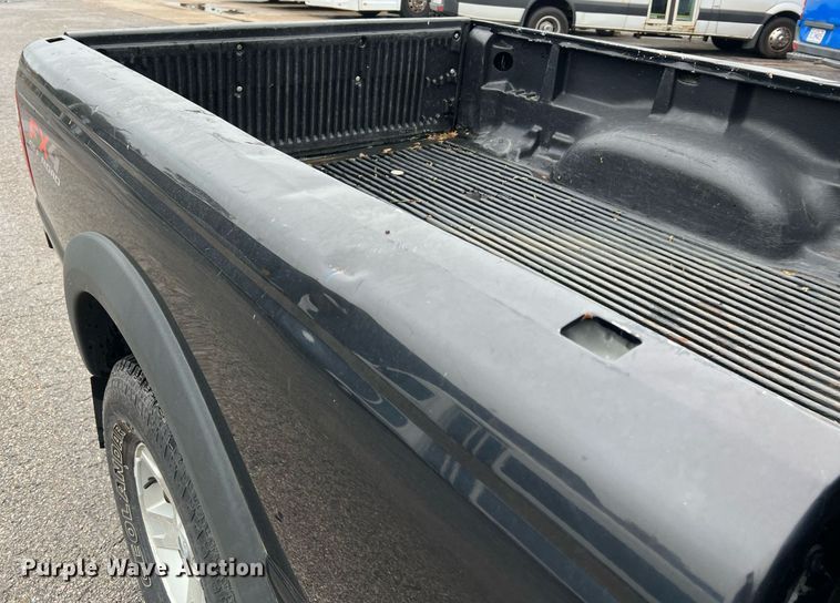 image for item LI9774 2004 Ford Ranger XLT  SuperCab pickup truck