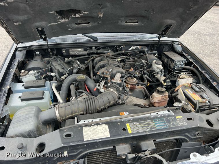 image for item LI9774 2004 Ford Ranger XLT  SuperCab pickup truck