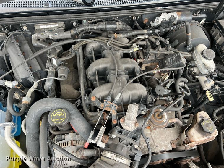 image for item LI9774 2004 Ford Ranger XLT  SuperCab pickup truck