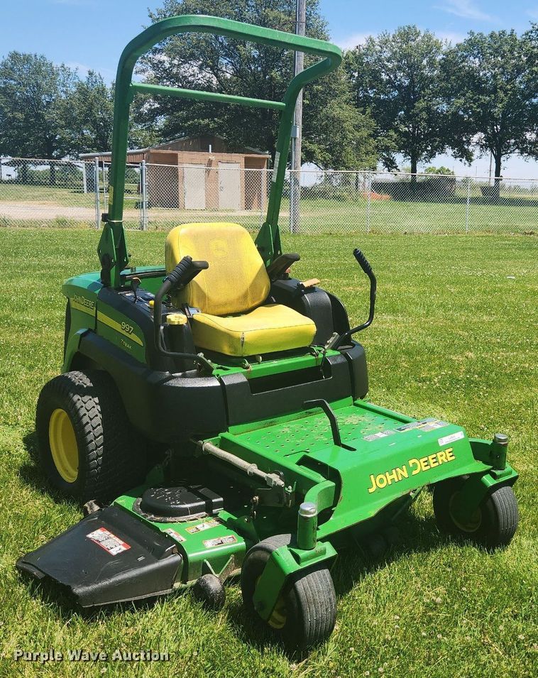 image for item LJ9048 John Deere 997 Z-Trak  ZTR lawn mower