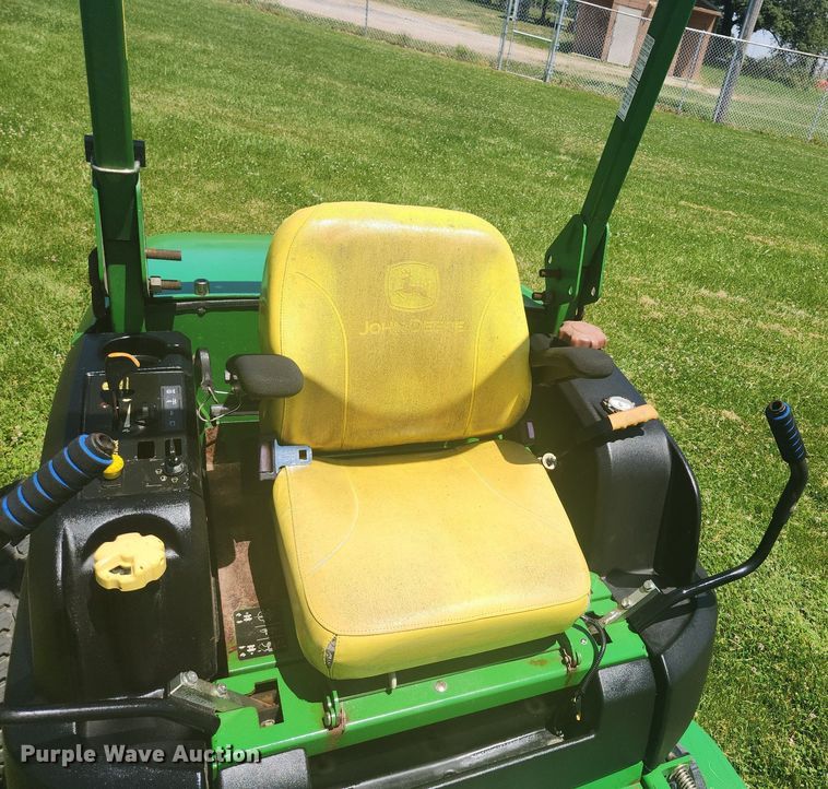 image for item LJ9048 John Deere 997 Z-Trak  ZTR lawn mower
