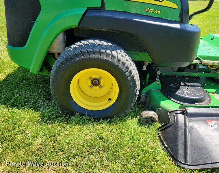 image for item LJ9048 John Deere 997 Z-Trak  ZTR lawn mower