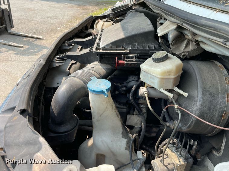 image for item LJ9714 2008 Freightliner Sprinter 2500  van