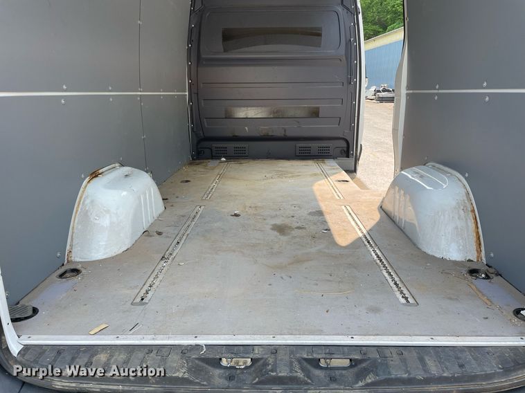 image for item LJ9714 2008 Freightliner Sprinter 2500  van