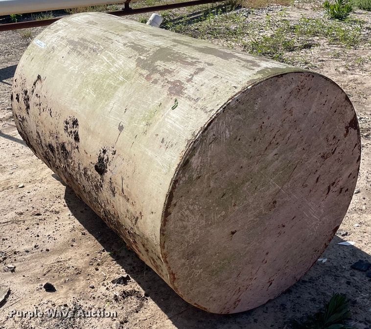 image for item LJ9719 Fuel tank