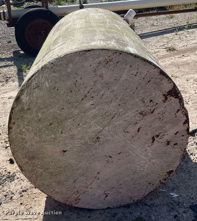 image for item LJ9719 Fuel tank