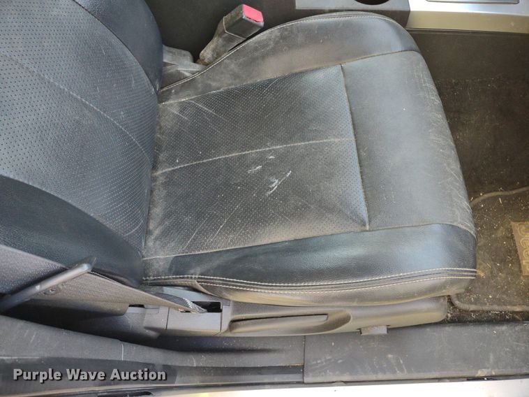 image for item LL9062 2010 Jeep Liberty Limited  SUV