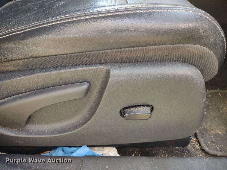 image for item LL9062 2010 Jeep Liberty Limited  SUV