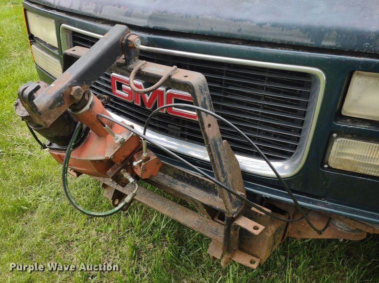 image for item LL9124 1997 GMC Sierra 1500  pickup truck