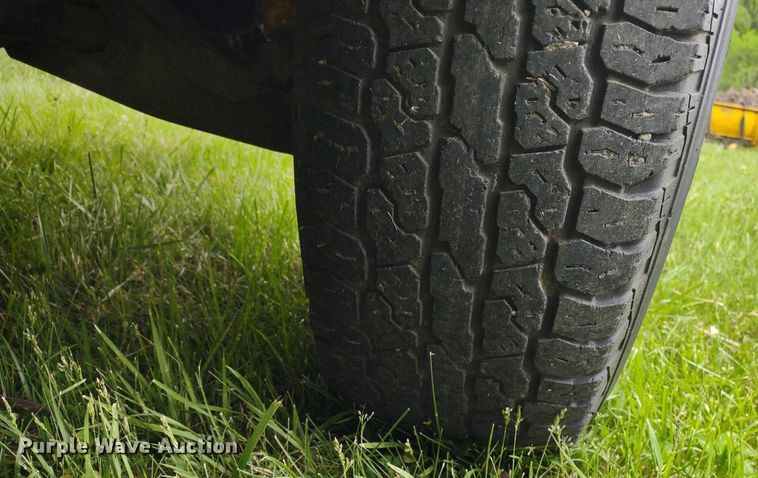 image for item LL9124 1997 GMC Sierra 1500  pickup truck