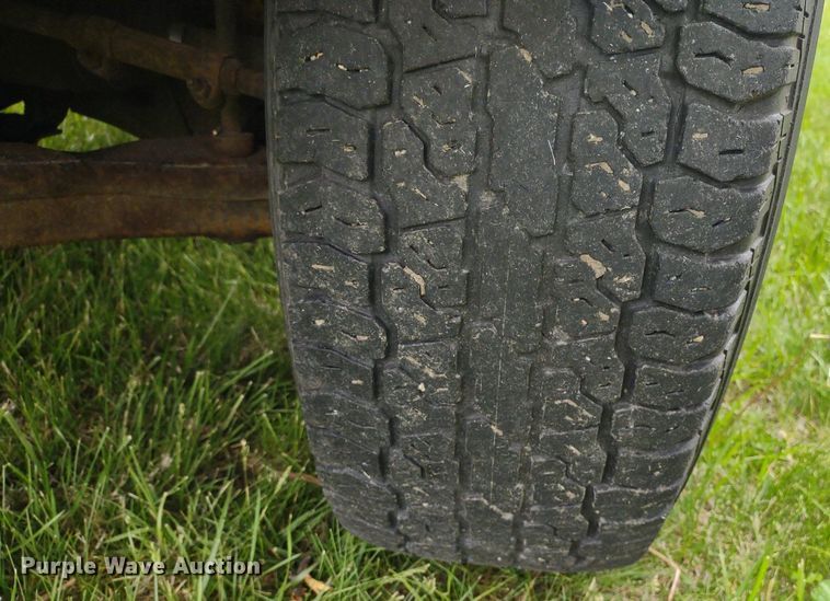 image for item LL9124 1997 GMC Sierra 1500  pickup truck