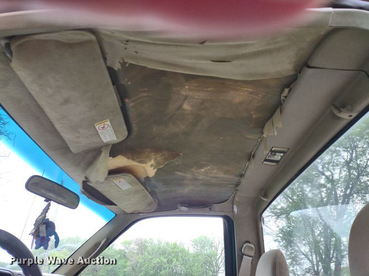 image for item LL9124 1997 GMC Sierra 1500  pickup truck