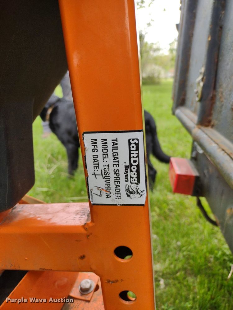 image for item LL9124 1997 GMC Sierra 1500  pickup truck