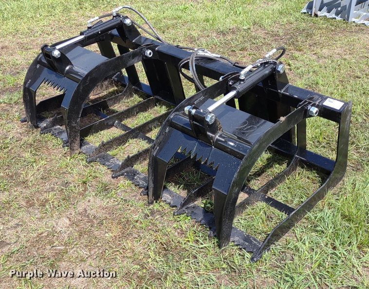 image for item LL9140 70"W grapple bucket