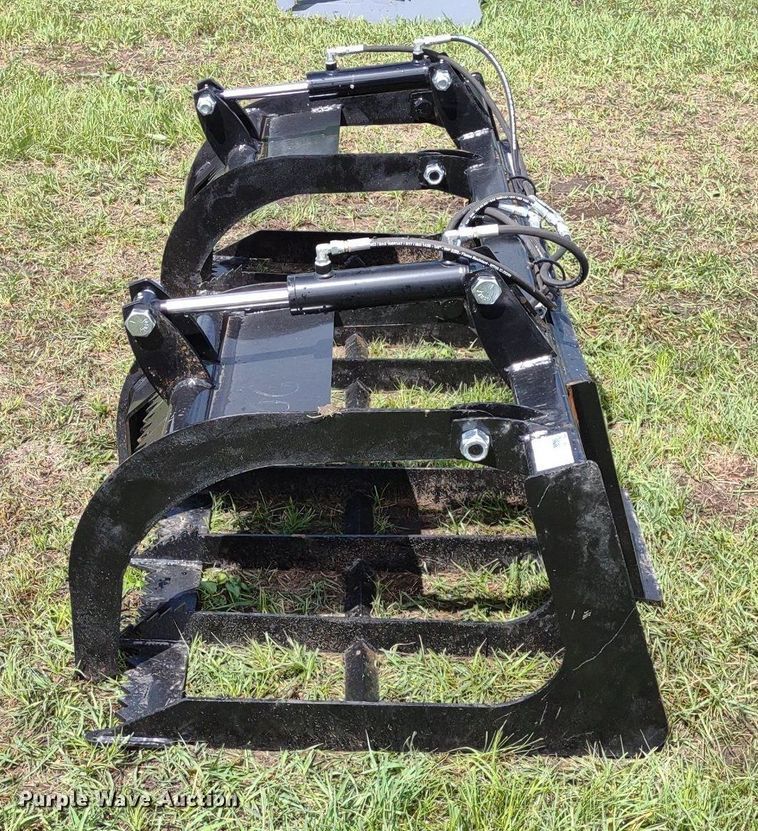 image for item LL9140 70"W grapple bucket