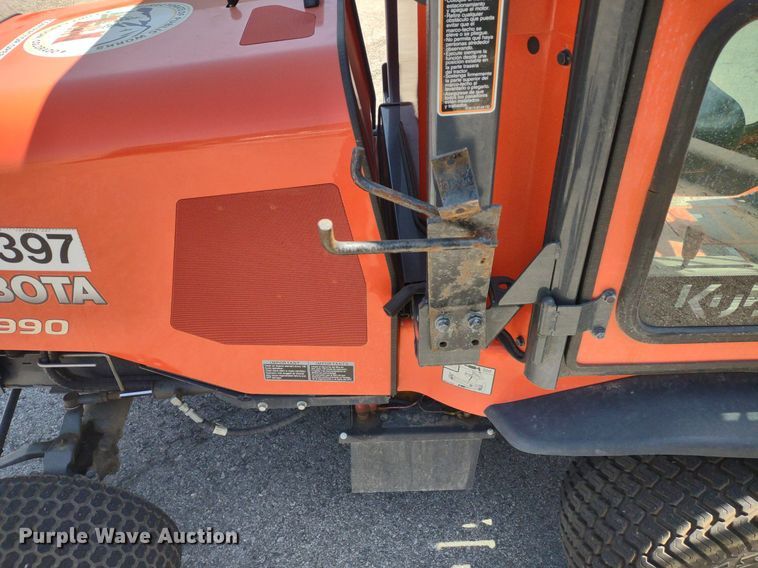 image for item LL9168 2020 Kubota F3990  lawn mower