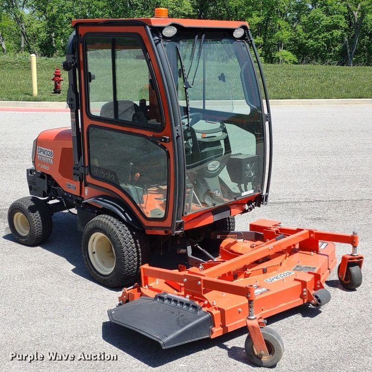 image for item LL9169 2020 Kubota F3990  lawn mower