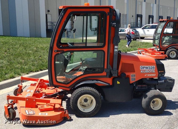 image for item LL9169 2020 Kubota F3990  lawn mower