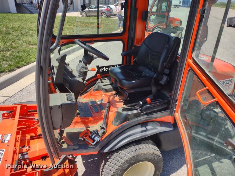 image for item LL9169 2020 Kubota F3990  lawn mower