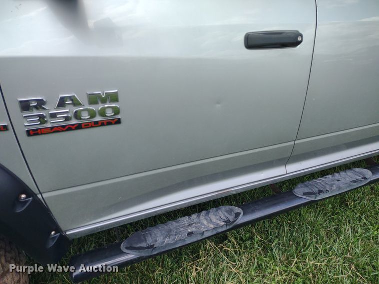 image for item LL9185 2014 Dodge Ram 3500HD  Crew Cab pickup truck