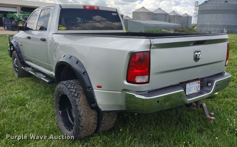 image for item LL9185 2014 Dodge Ram 3500HD  Crew Cab pickup truck