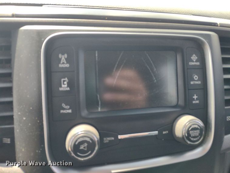 image for item LL9185 2014 Dodge Ram 3500HD  Crew Cab pickup truck