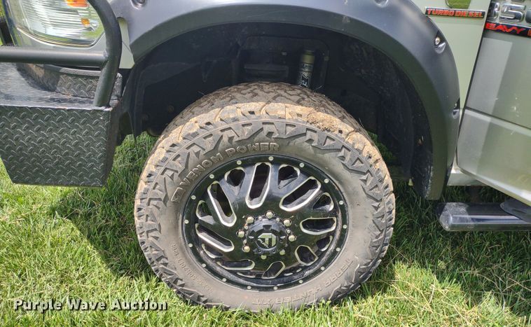 image for item LL9185 2014 Dodge Ram 3500HD  Crew Cab pickup truck