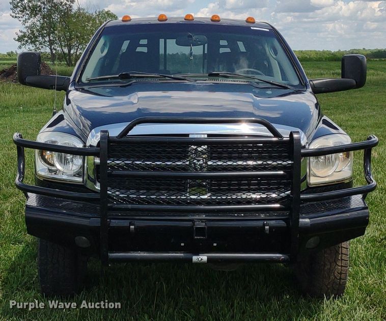 image for item LL9186 2009 Dodge Ram 3500HD  Quad Cab bale bed pickup truck