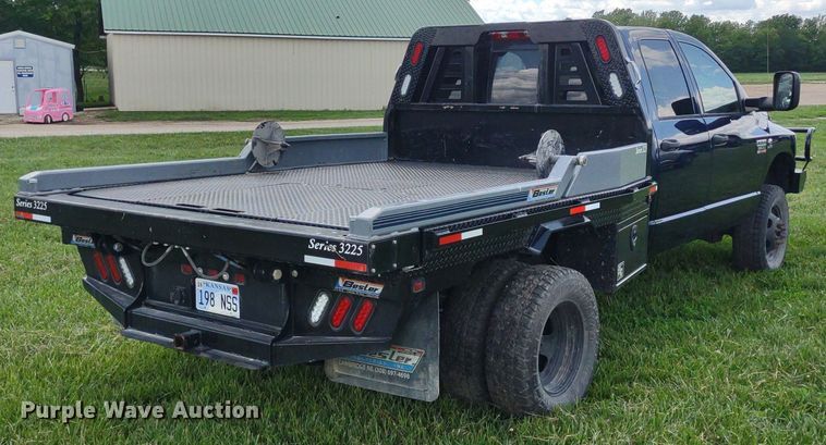 image for item LL9186 2009 Dodge Ram 3500HD  Quad Cab bale bed pickup truck